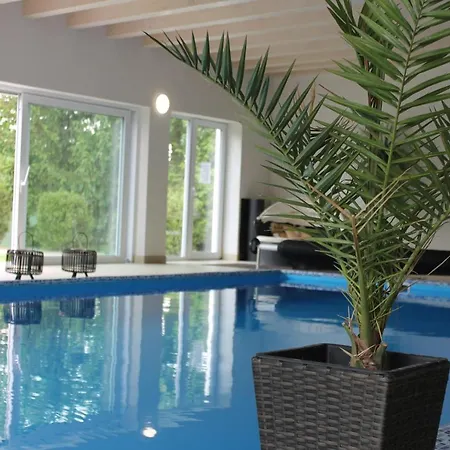 Hellene 3* Piest'any