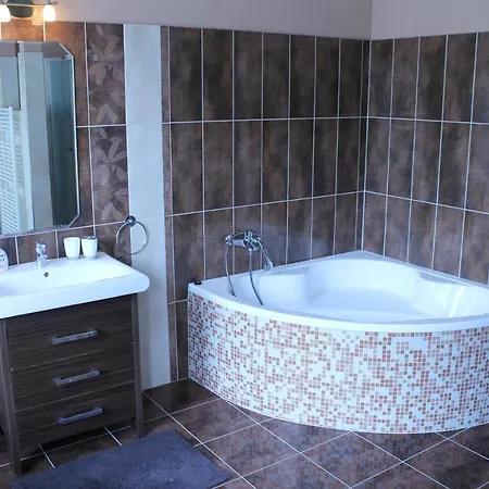 Hellene Gasthof 3*